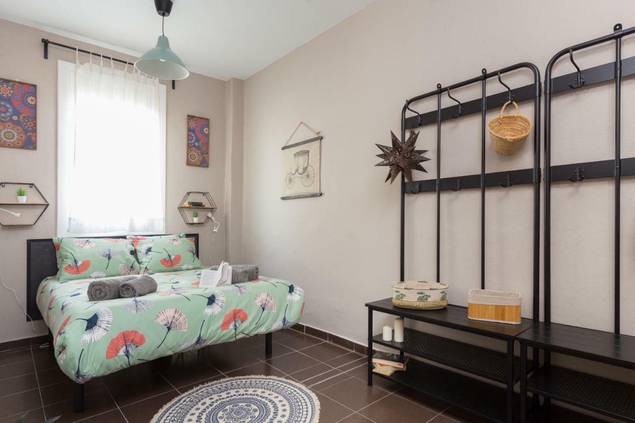 Апартаменты Friendly Family Poble-Sec Барселона Экстерьер фото